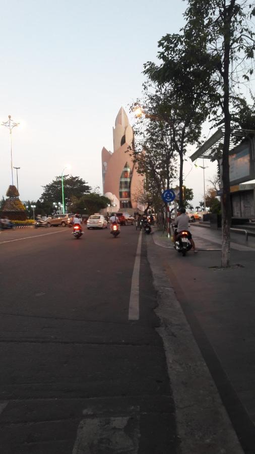 Hotel Yen Indochine נה טראנג מראה חיצוני תמונה